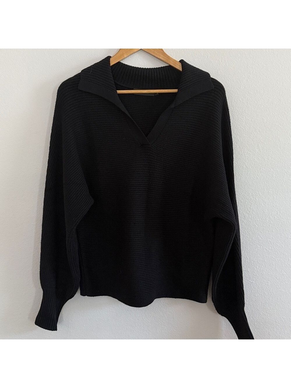 Black Ribbed Knit Sweater [BC0434]